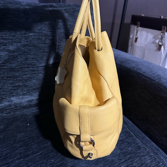 Genuine Leather!! Coldwater Creek yellow Hobo Leather Shoulder Bag - Picture 5 of 16
